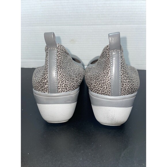Vionic Shoes Womens 9.5 Gray Leather Wedge Flats Arch Support Comfort Jacey - Picture 9 of 14